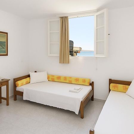 Beachfront Bocamviglies Rooms - Naoussa Bespoke View ภายนอก รูปภาพ