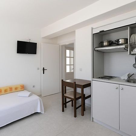 Beachfront Bocamviglies Rooms - Naoussa Bespoke View ภายนอก รูปภาพ