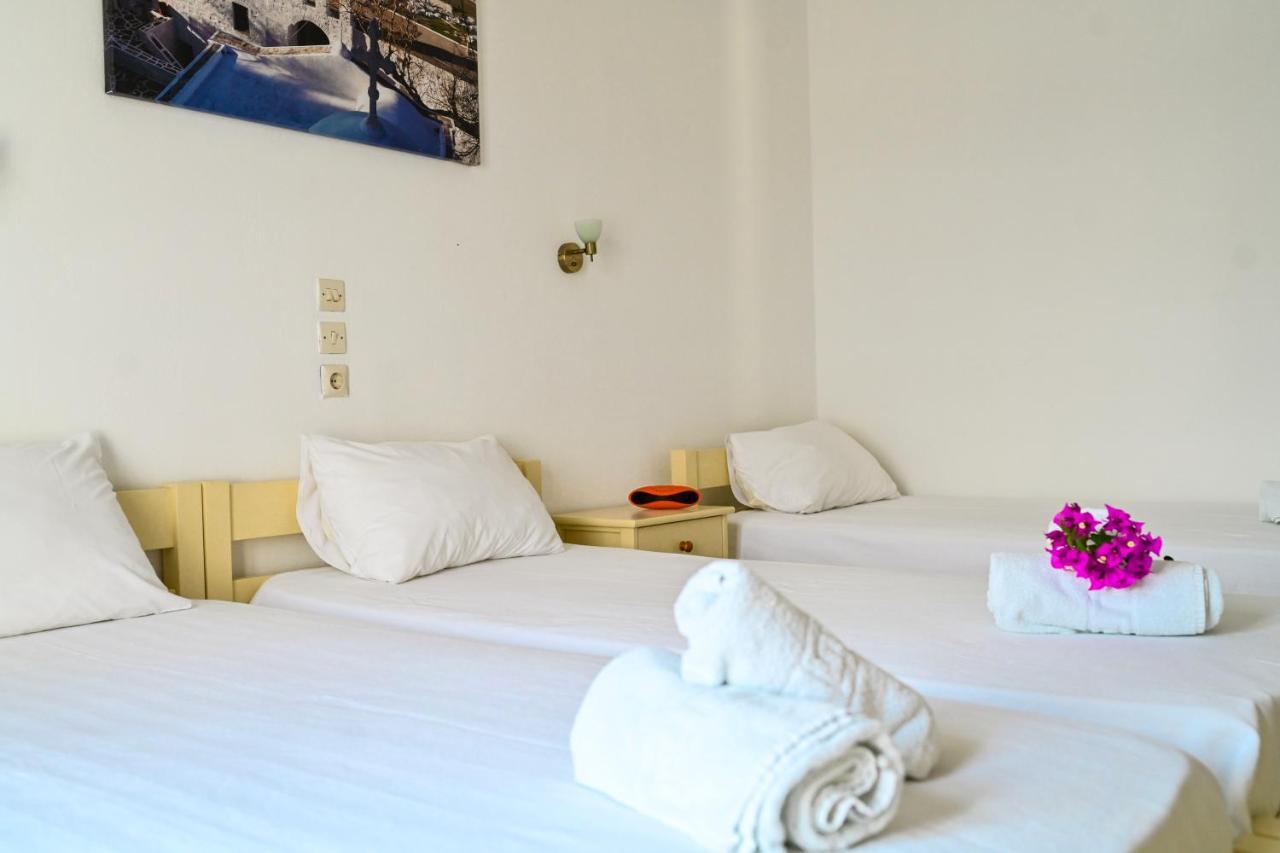 Beachfront Bocamviglies Rooms - Naoussa Bespoke View ภายนอก รูปภาพ